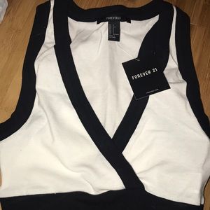 Forever 21 Crop top (Brand new, Never been worn)